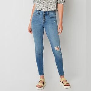 A.n.a Stylish Blue Women's Skinny Button Fly Jeans